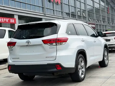 Toyota Highlander 2020, 61000 км, за 23513.38 USD - фото 7