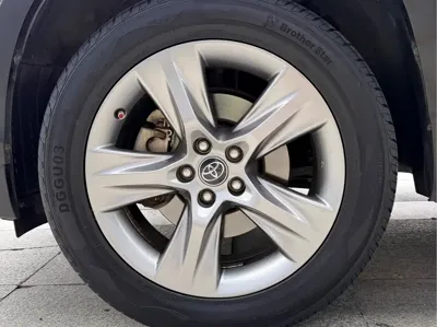 Toyota Highlander 2020, 61000 км, за 23513.38 USD - фото 9
