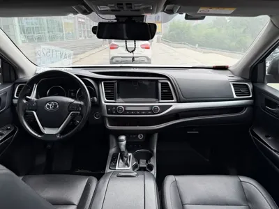 Toyota Highlander 2020, 61000 км, за 23513.38 USD - фото 15