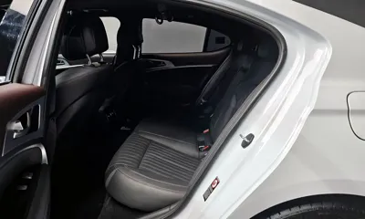 Genesis G70 2018, 80520 км, за 13900.65 USD - фото 13