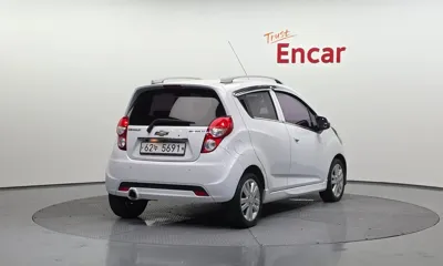 ChevroletGMDaewoo Spark 2014, 127854 км, за 2345.28 USD