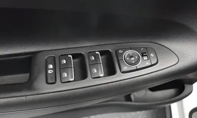 Hyundai Grandeur 2022, 31162 км, за 17941.88 USD - фото 30