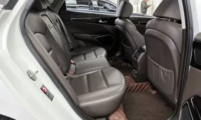 Kia K7 2019, 105262 км, за 9774.19 USD - фото 12