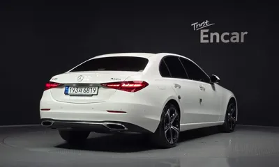 Mercedes-Benz C-Class 2023, 17536 км, за 26703.6 USD