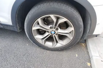 BMW X3 2014, 96100 км, за 10538 USD