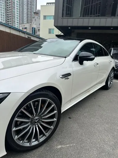 Mercedes-Benz AMG GT 2020, 55000 км, за 42019.57 USD