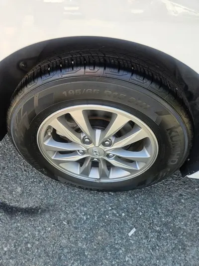 Hyundai Avante 2019, 55490 км, за 8461.14 USD - фото 13