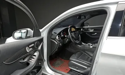 Mercedes-Benz GLC-Class 2019, 168956 км, за 15536.63 USD - фото 10
