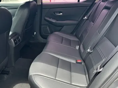 Nissan Sylphy 2020, 100000 км, за 7306.98 USD - фото 10