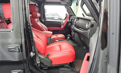 Jeep Wrangler 2021, 45166 км, за 26906.92 USD - фото 11