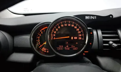MINI Cooper 2016, 72169 км, за 5298.01 USD - фото 8