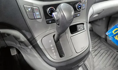 Hyundai Starex 2019, 134644 км, за 9744.52 USD - фото 9