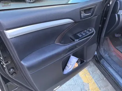 Toyota Highlander 2020, 94000 км, за 19422.81 USD - фото 7