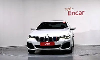 BMW 5-Series 2021, 62196 км, за 26423.82 USD