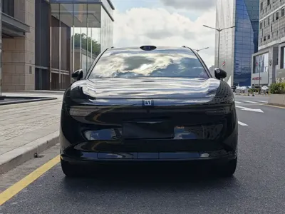 Zeekr 7X 2024, 61000 км, за 21727.42 USD