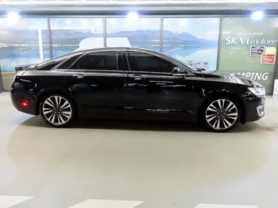 Lincoln MKZ 2017, 81852 км, за 10271.93 USD