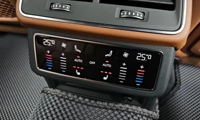 Audi A6 2022, 51992 км, за 25629.12 USD - фото 19