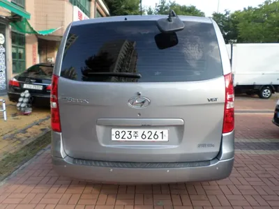 Hyundai Starex 2018, 176496 км, за 6897 USD