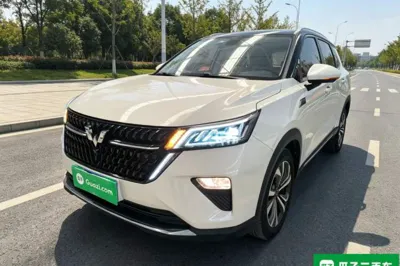 Wuling Asta · 2021 год