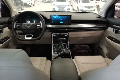 Wuling Asta 2021, 69700 км, за 8458 USD - фото 12