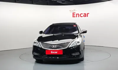 Hyundai Grandeur 2013, 135510 км, за 3898.25 USD