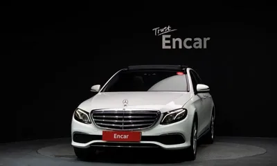 Mercedes-Benz E-Class 2017, 99406 км, за 13778.39 USD