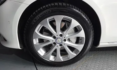 Mercedes-Benz E-Class 2017, 99406 км, за 13778.39 USD