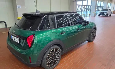 MINI Cooper 2025, 4137 км, за 23631.35 USD