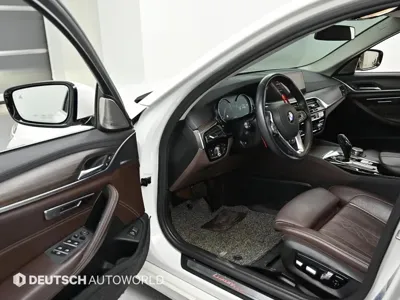 BMW 5-Series 2018, 103815 км, за 14310.1 USD - фото 11