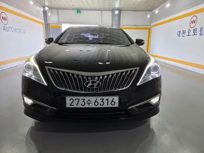 Hyundai Grandeur 2016, 154944 км, за 4427.95 USD