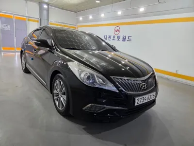 Hyundai Grandeur 2016, 154944 км, за 4427.95 USD - фото 6