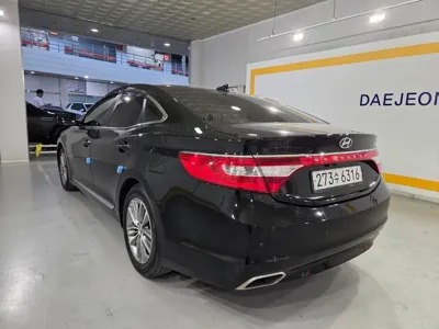 Hyundai Grandeur 2016, 154944 км, за 4427.95 USD - фото 8