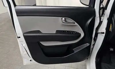Kia Ray 2017, 54591 км, за 6236.05 USD - фото 24