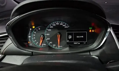 ChevroletGMDaewoo Trax 2017, 123877 км, за 4203.89 USD - фото 8
