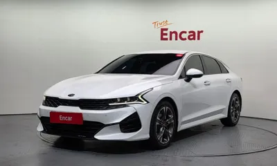Kia K5 · 2021 год