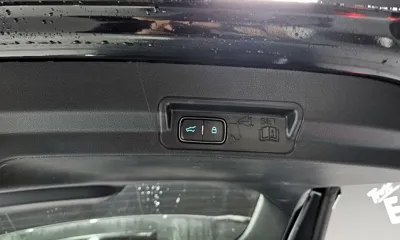 Ford Explorer 2021, 36853 км, за 22457.88 USD - фото 20