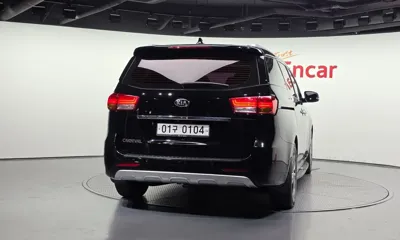 Kia Canival 2016, 91018 км, за 8664.83 USD