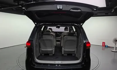 Kia Canival 2016, 91018 км, за 8664.83 USD - фото 20