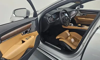 Volvo S90 2021, 93811 км, за 19103.66 USD - фото 10