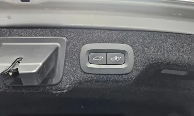 Volvo S90 2021, 93811 км, за 19103.66 USD - фото 20