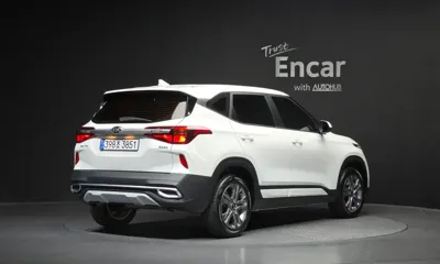 Kia Seltos 2022, 95711 км, за 10293.17 USD