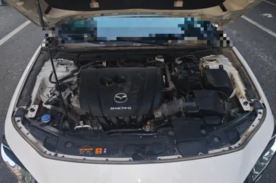 Mazda Mazda 3 Axela 2021, 49900 км, за 9629 USD - фото 27