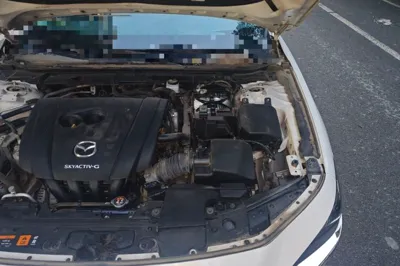 Mazda Mazda 3 Axela 2021, 49900 км, за 9629 USD - фото 28