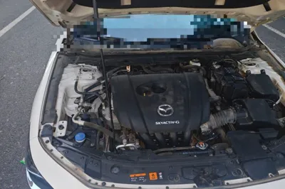Mazda Mazda 3 Axela 2021, 49900 км, за 9629 USD - фото 29