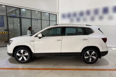 Volkswagen Tharu 2021, 53900 км, за 19114 USD