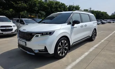 Kia Canival 2023, 55183 км, за 18175.91 USD