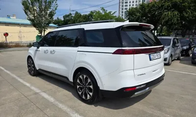 Kia Canival 2023, 55183 км, за 18149.9 USD - фото 6