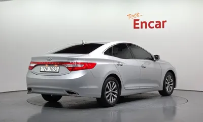 Hyundai Grandeur 2012, 52437 км, за 3973.51 USD