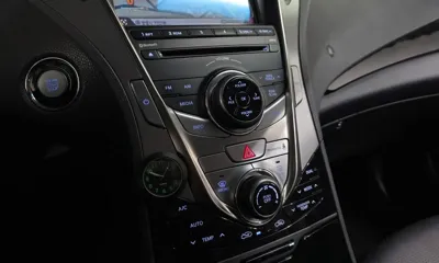 Hyundai Grandeur 2012, 52437 км, за 3973.51 USD - фото 18