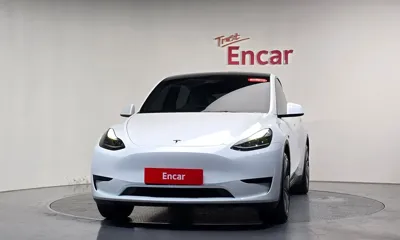 Tesla Model Y 2024, 40955 км, за 26632.8 USD